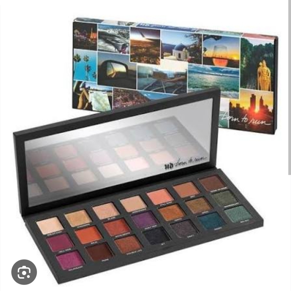 Urban Decay Born To Run Eyeshadow Palette